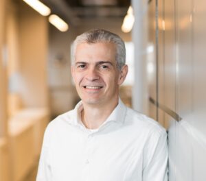 Celso Tonet | Diretor de Experiência Claro Brasil