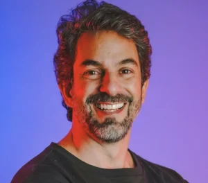 Igor Saraiva | Diretor da Accenture Song