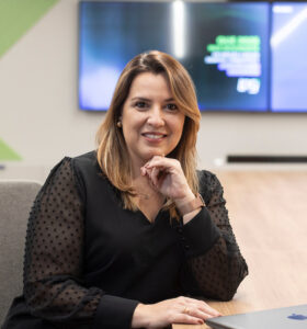 Luciana Maranhão | Gerente de Marketing e Relacionamento com Clientes da Log Commercial Properties